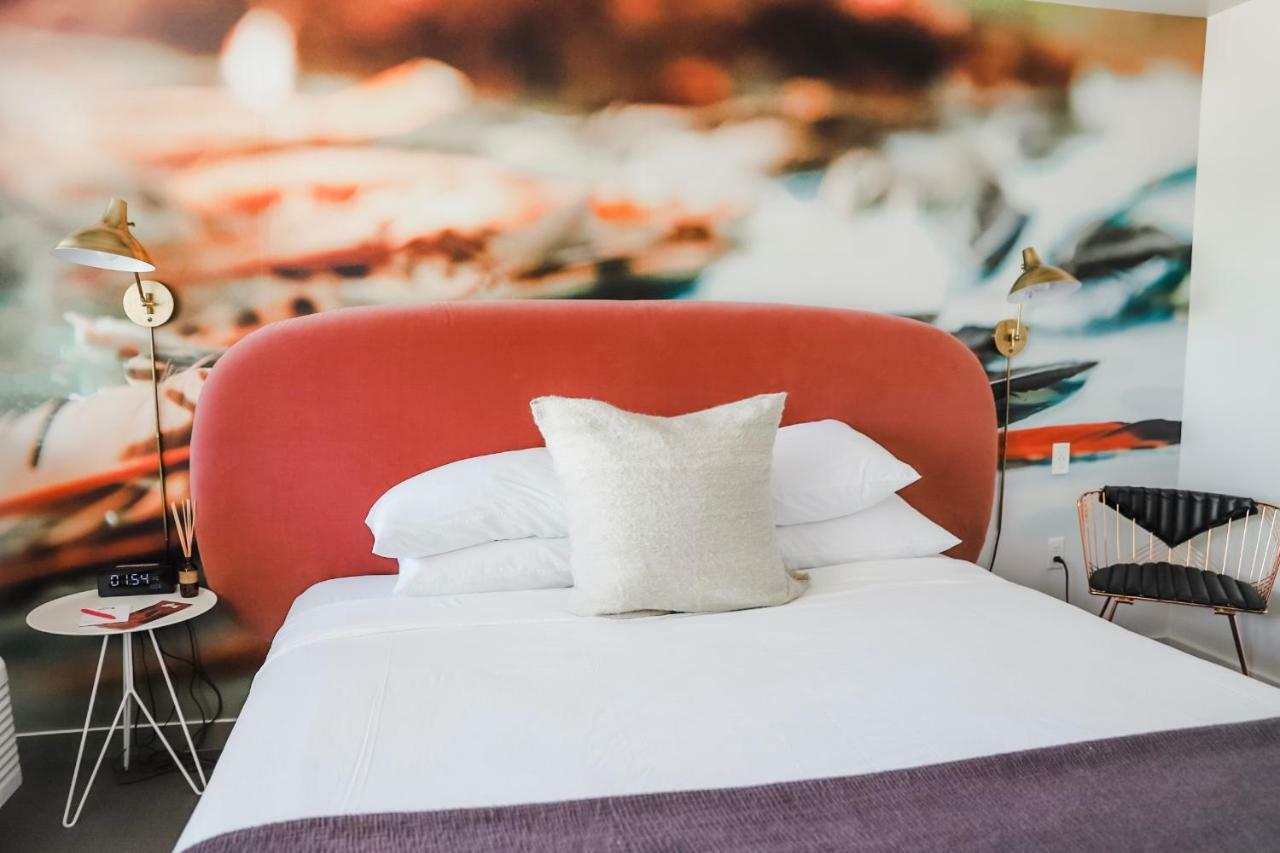 Rsvp Hotel Бозмен Екстер'єр фото